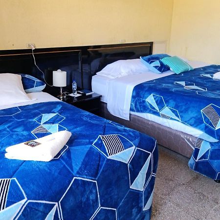 Hotel Kasa Kamelot Las Rosas Quetzaltenango Kültér fotó