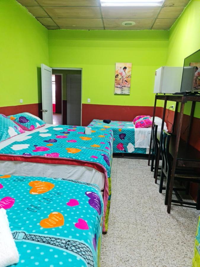 Hotel Kasa Kamelot Las Rosas Quetzaltenango Kültér fotó