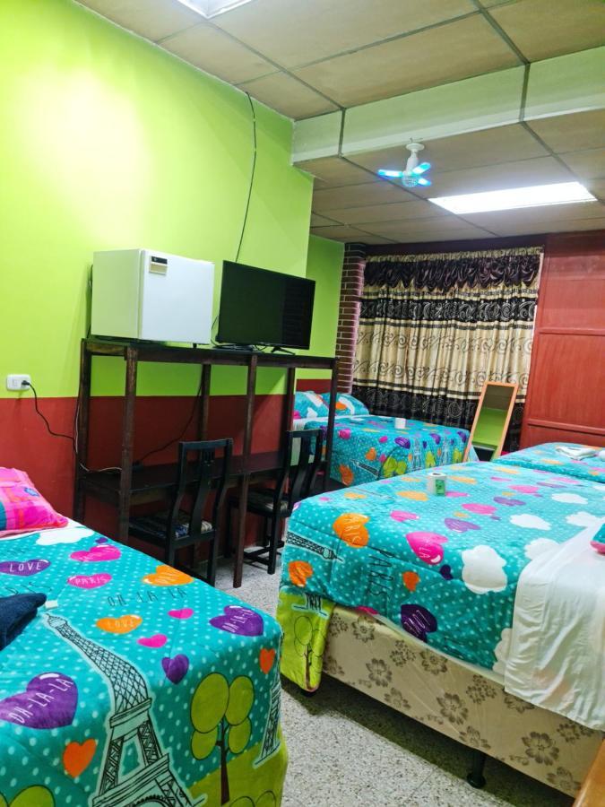 Hotel Kasa Kamelot Las Rosas Quetzaltenango Kültér fotó