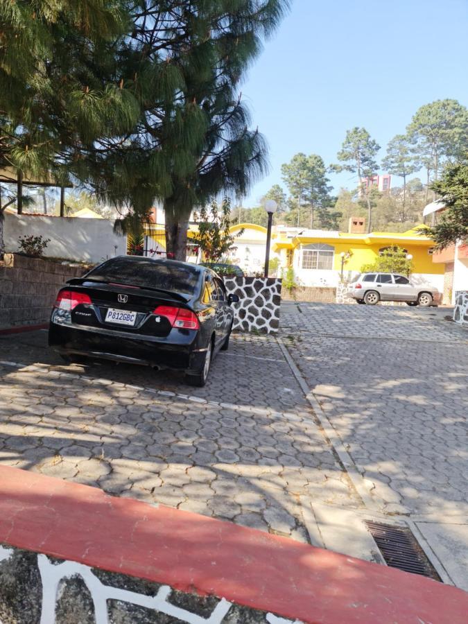 Hotel Kasa Kamelot Las Rosas Quetzaltenango Kültér fotó