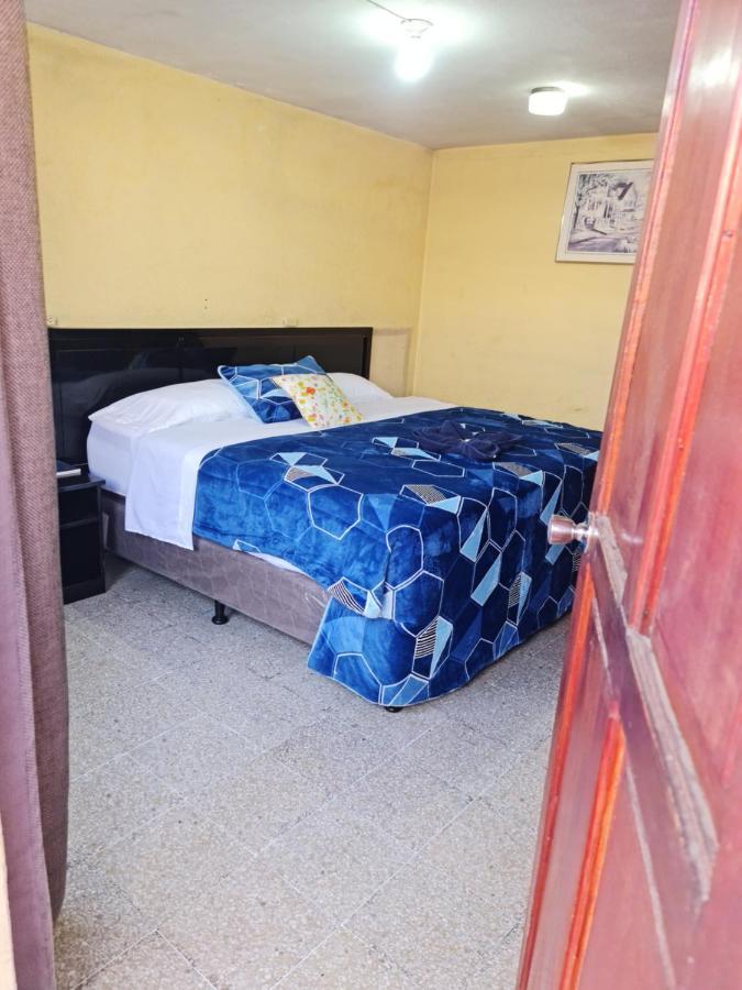 Hotel Kasa Kamelot Las Rosas Quetzaltenango Kültér fotó