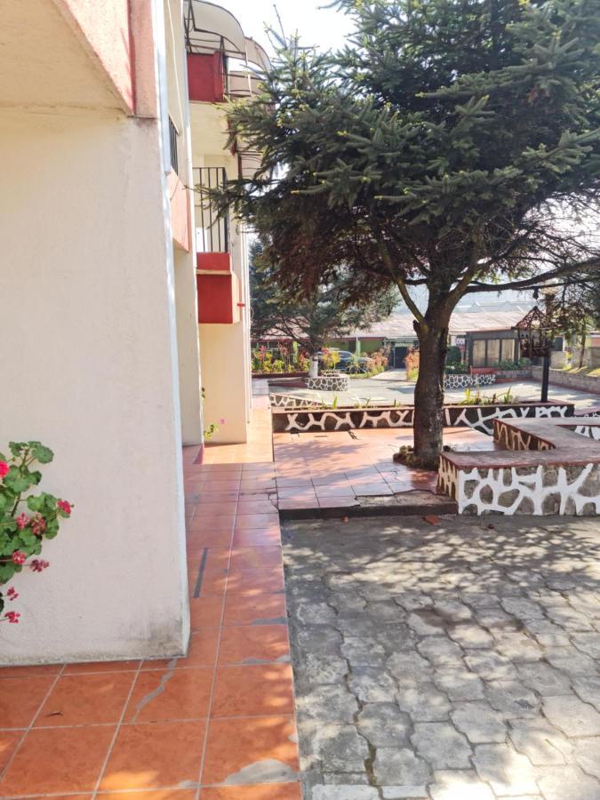 Hotel Kasa Kamelot Las Rosas Quetzaltenango Kültér fotó