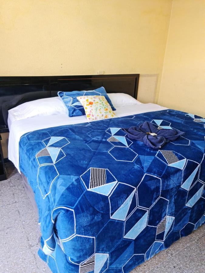 Hotel Kasa Kamelot Las Rosas Quetzaltenango Kültér fotó